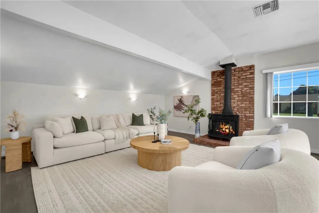 151 E Wistaria, Arcadia, CA 91006