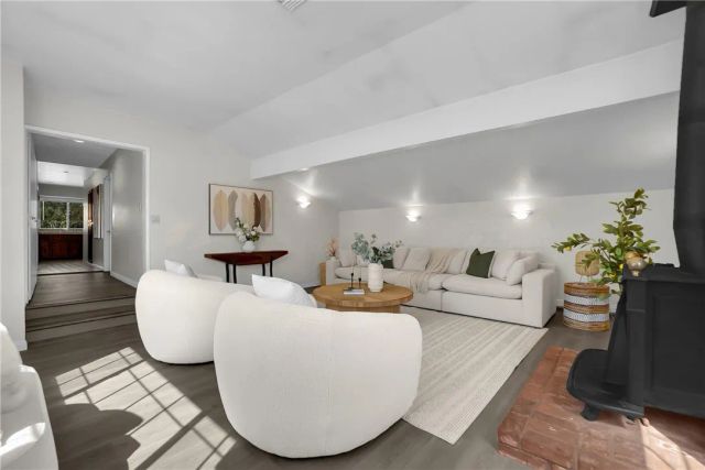 151 E Wistaria, Arcadia, CA 91006