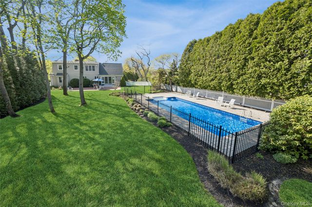 8 Ketcham Avenue, Eastport, NY 11941
