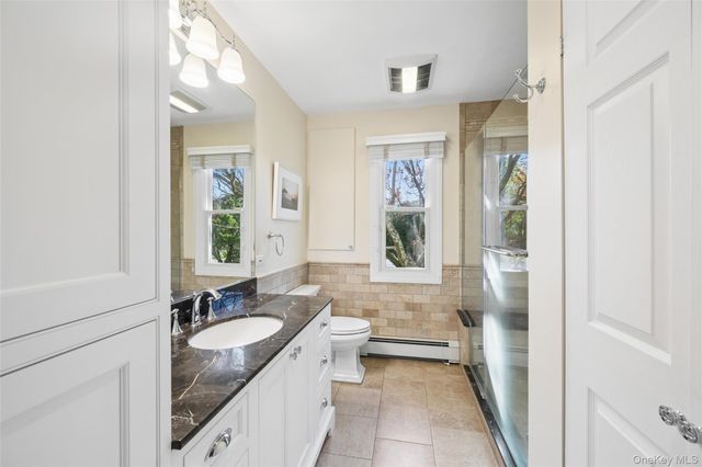 8 Ketcham Avenue, Eastport, NY 11941