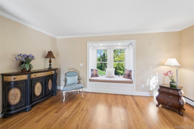 8 Ketcham Avenue, Eastport, NY 11941