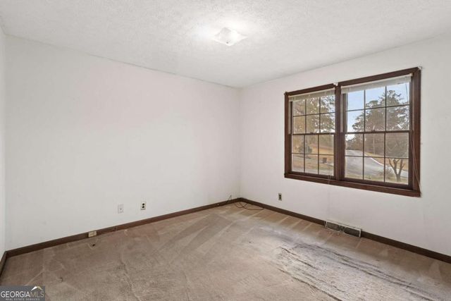 201 Crestmont Drive, Calhoun, GA 30701