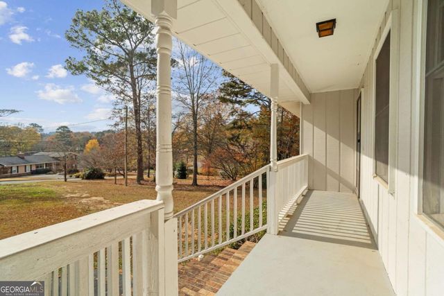201 Crestmont Drive, Calhoun, GA 30701