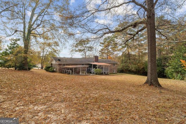 201 Crestmont Drive, Calhoun, GA 30701