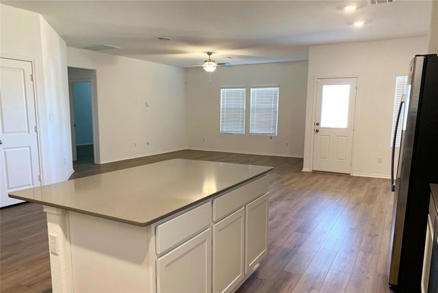 1205 Mallow RD, Leander, TX 78641