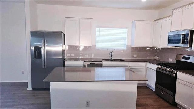 1205 Mallow RD, Leander, TX 78641