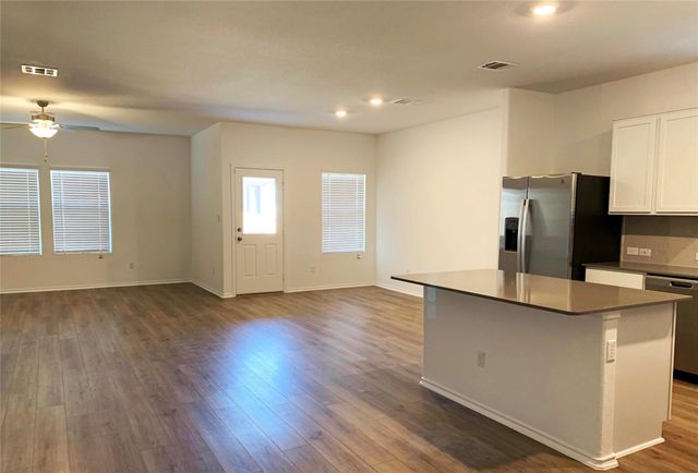 1205 Mallow RD, Leander, TX 78641