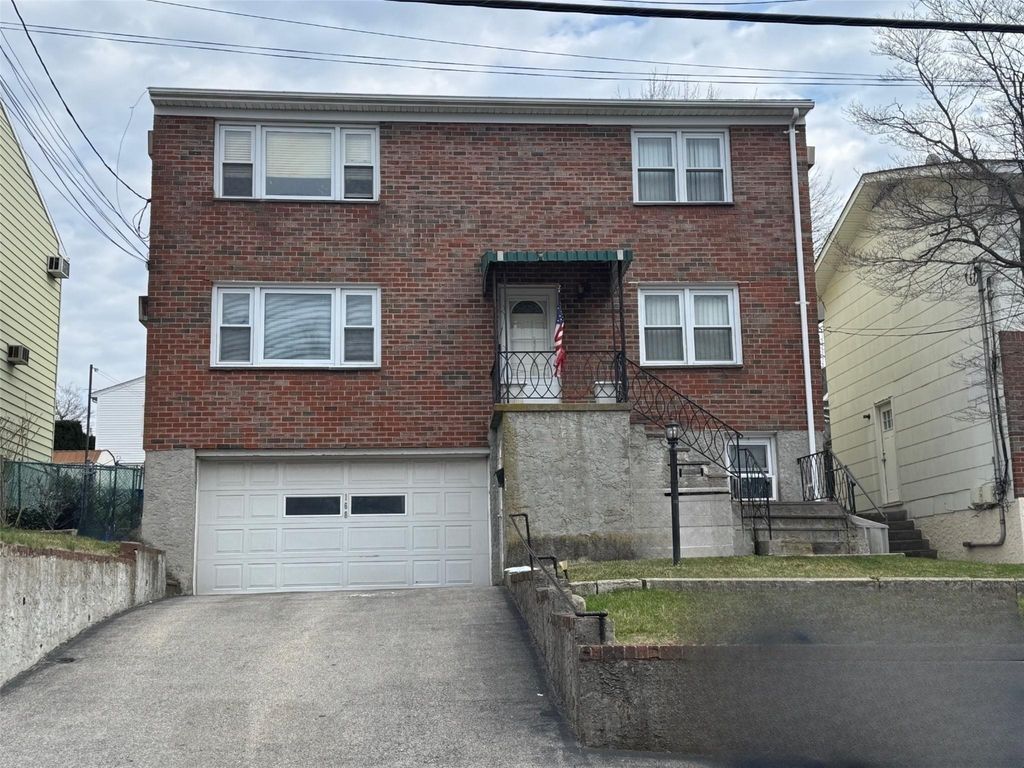 168 Bennett Avenue, Yonkers, NY 10701