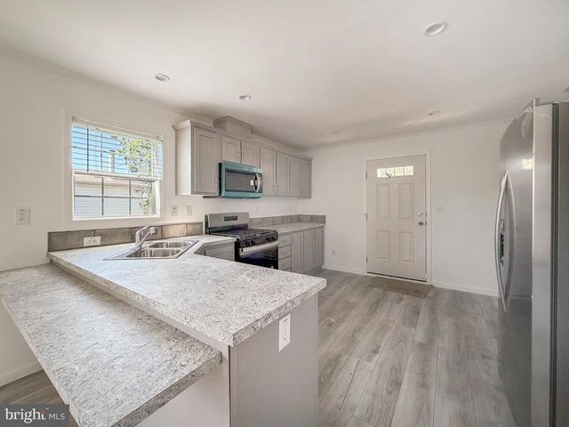 62 HARRISON DR, Fairless Hills, PA 19030