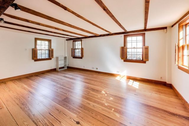 108 Auburn 108, Cambridge, MA 02139