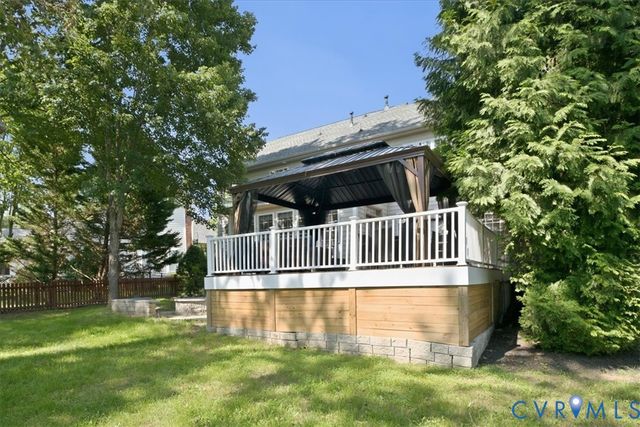 6100 Lilting Branch Way, Moseley, VA 23120