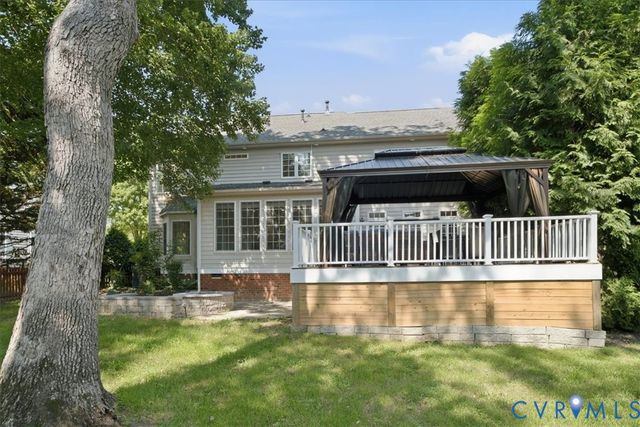 6100 Lilting Branch Way, Moseley, VA 23120