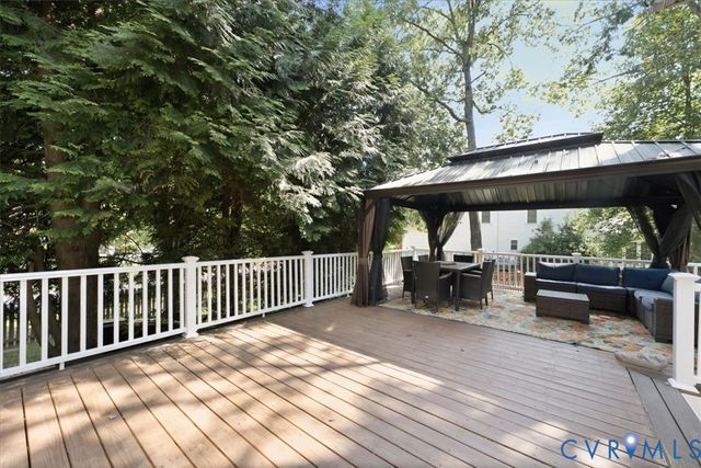 6100 Lilting Branch Way, Moseley, VA 23120