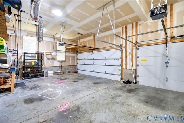 6100 Lilting Branch Way, Moseley, VA 23120