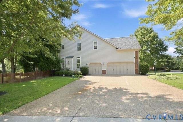 6100 Lilting Branch Way, Moseley, VA 23120