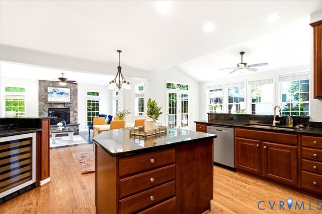 6100 Lilting Branch Way, Moseley, VA 23120
