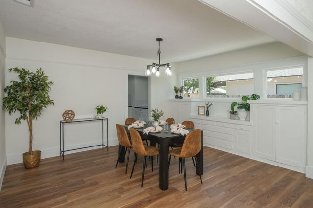 1470 N College Avenue, Fresno, CA 93728