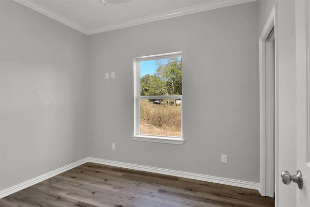 614 N Commerce, Overton, TX 75684