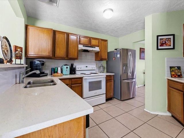 22127 Peachglen Lane, Spring, TX 77373