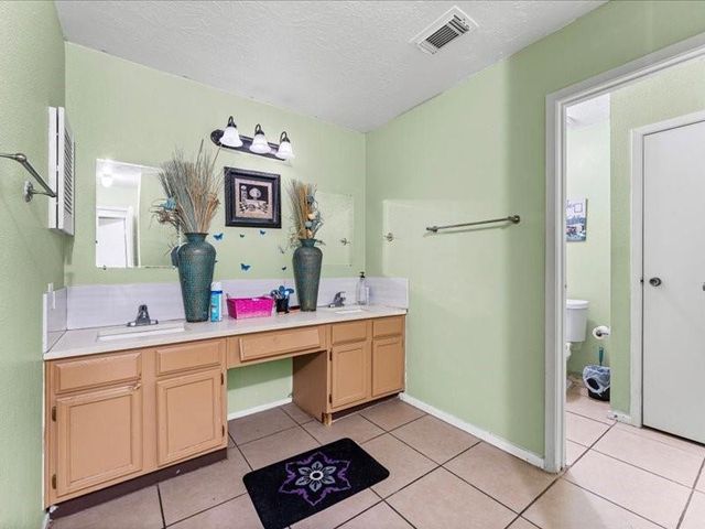 22127 Peachglen Lane, Spring, TX 77373