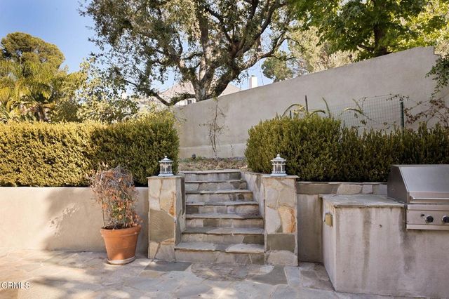 2701 Fairmount Avenue, La Crescenta, CA 91214