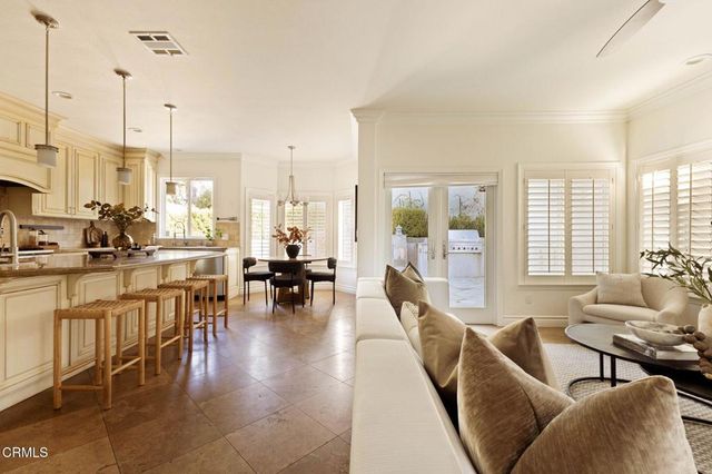 2701 Fairmount Avenue, La Crescenta, CA 91214