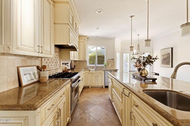 2701 Fairmount Avenue, La Crescenta, CA 91214