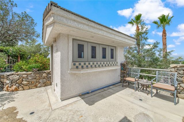 7440 Live Oak Dr., Jurupa Valley, CA 92509