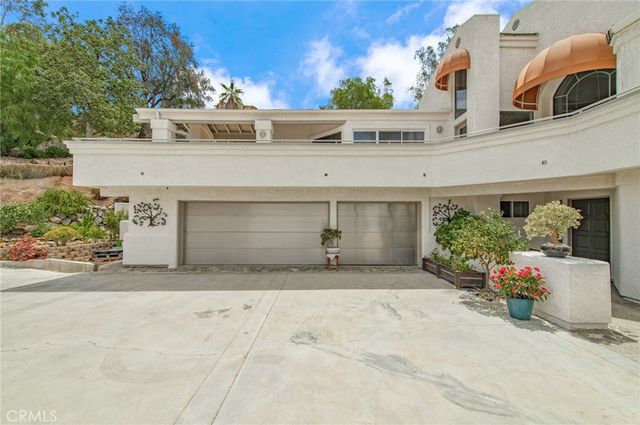 7440 Live Oak Dr., Jurupa Valley, CA 92509