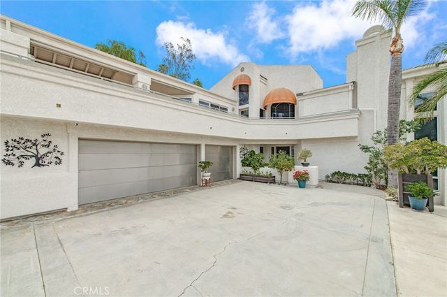 7440 Live Oak Dr., Jurupa Valley, CA 92509