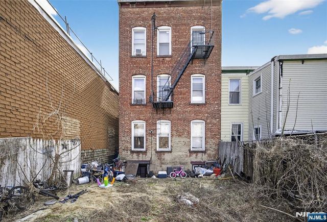 508 11th Street, Union City, NJ 07087