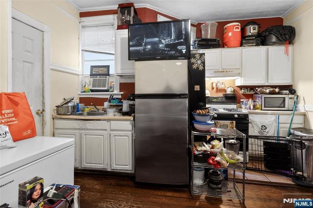 508 11th Street, Union City, NJ 07087