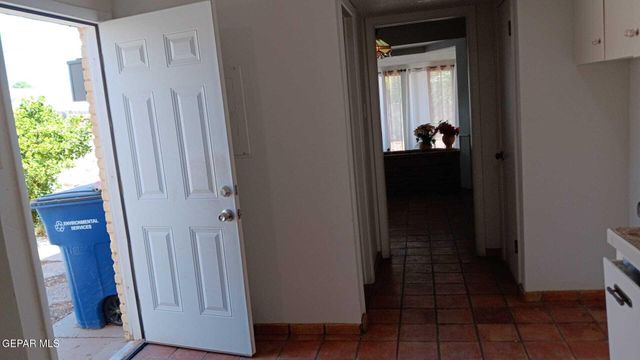 8808 Cosmos Avenue, El Paso, TX 79925
