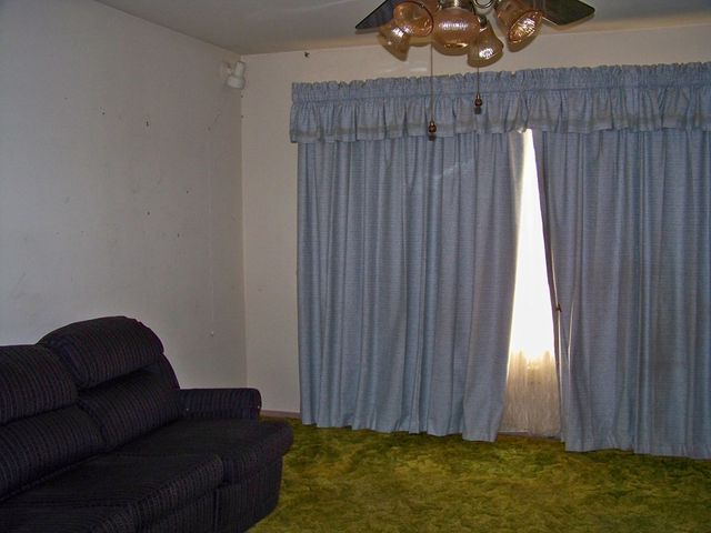 907 NW 10th St, Andrews, TX 79714