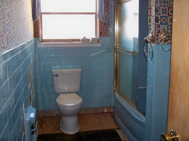 907 NW 10th St, Andrews, TX 79714