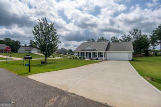 11 Rachel Lane, Hartwell, GA 30643