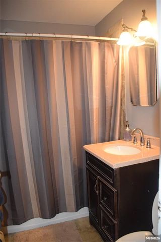 65 Regency Park 65, Ramsey, NJ 07446