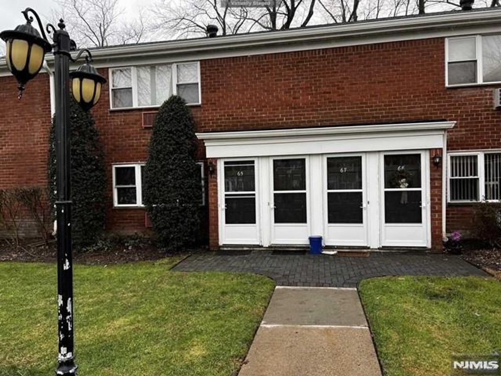 65 Regency Park 65, Ramsey, NJ 07446