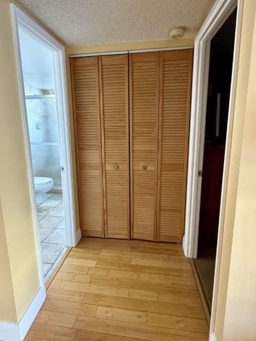 2801 NE 183rd Street 202W, Aventura, FL 33160