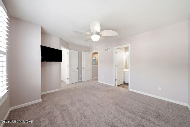 3811 Creekshire Dr, Louisville, KY 40245