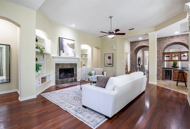 8931 Newton Street, Lantana, TX 76226