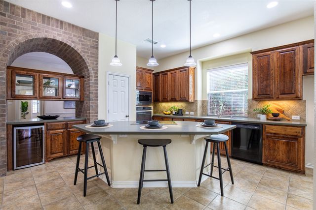 8931 Newton Street, Lantana, TX 76226