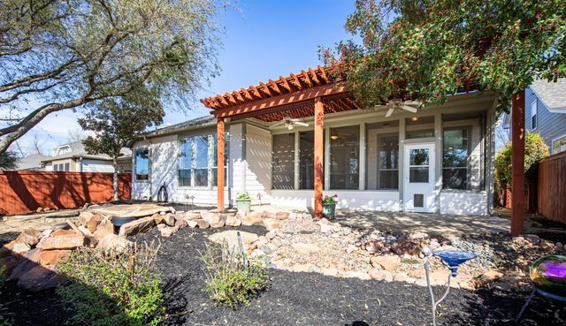 8931 Newton Street, Lantana, TX 76226