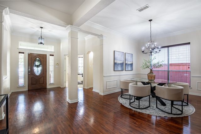 8931 Newton Street, Lantana, TX 76226