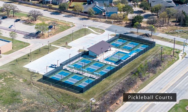 8931 Newton Street, Lantana, TX 76226