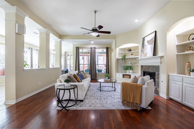 8931 Newton Street, Lantana, TX 76226