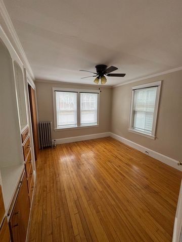 89 Centre Street, Concord, NH 03301