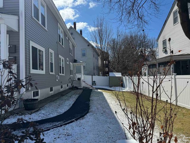 89 Centre Street, Concord, NH 03301