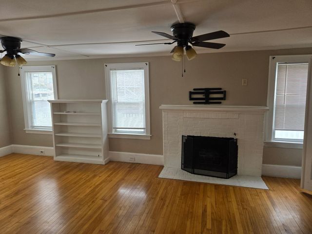 89 Centre Street, Concord, NH 03301