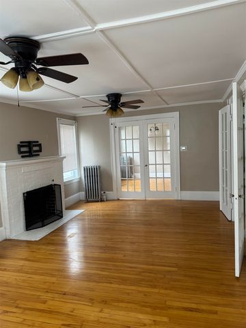 89 Centre Street, Concord, NH 03301